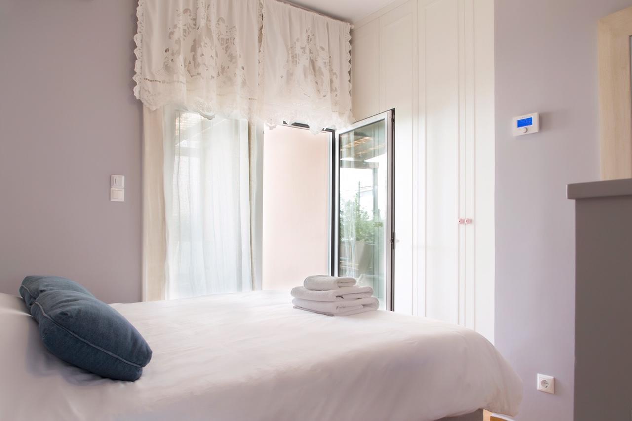 Beautiful Penthouse In Athens With Outside Jacuzzi Lejlighed Eksteriør billede